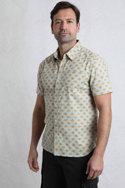 WeirdFish Faraway Organic Short Sleeve Shirt